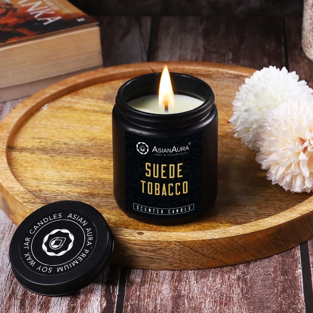 tobacco and suede candle Black Screw Jar Candle