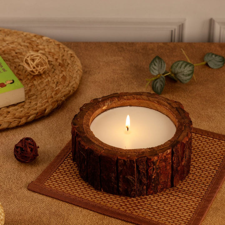 Scented Wooden Log Candle - Vanilla Fragrance