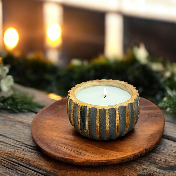 Scented Wooden Ribbed Edge Bowl Candle - Vanilla Fragrance