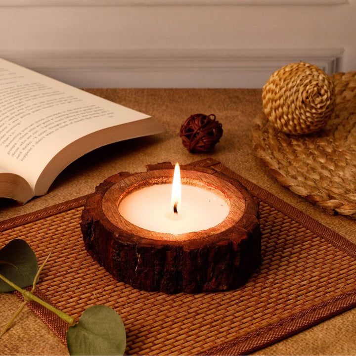 Scented Wooden Log Candle - Vanilla Fragrance