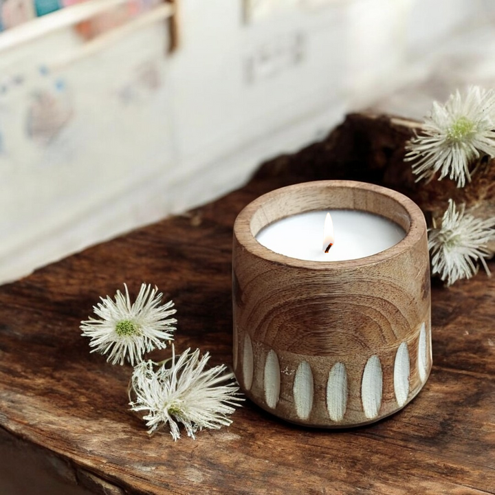 Scented Wooden Candle - Vanilla Fragrance