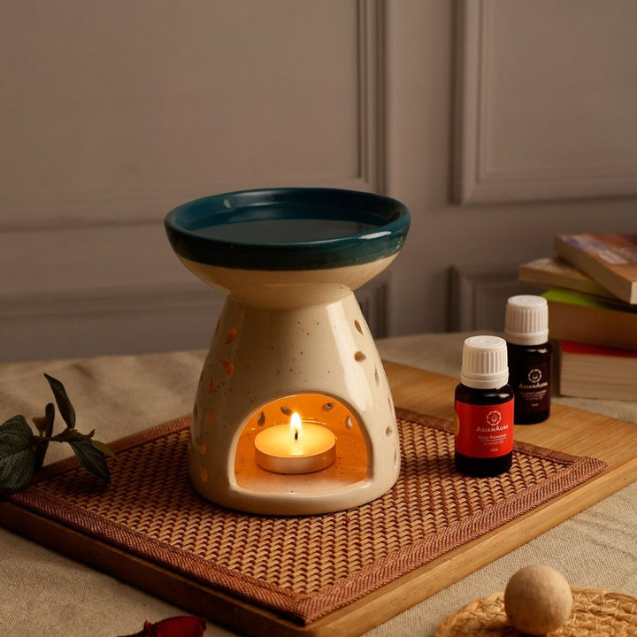 White & Teal Green Candle Diffuser